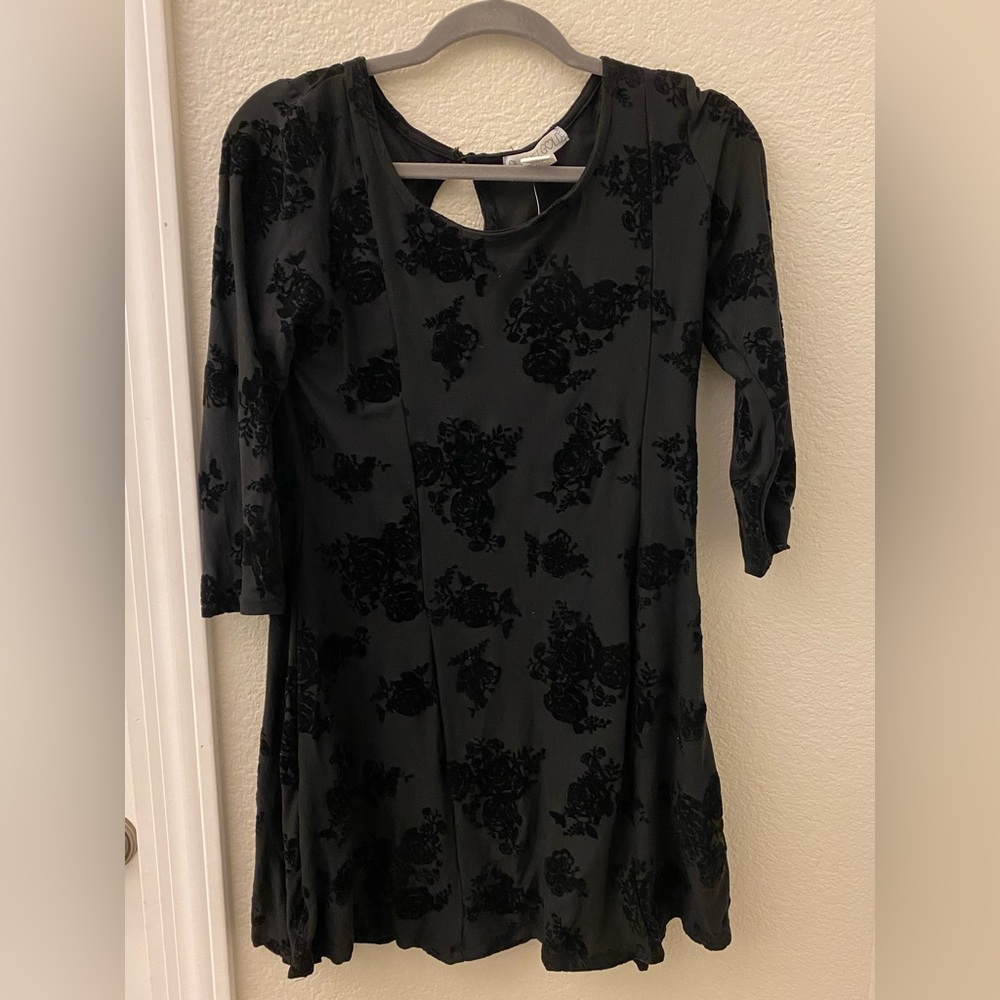 Black Floral Velvet Dress